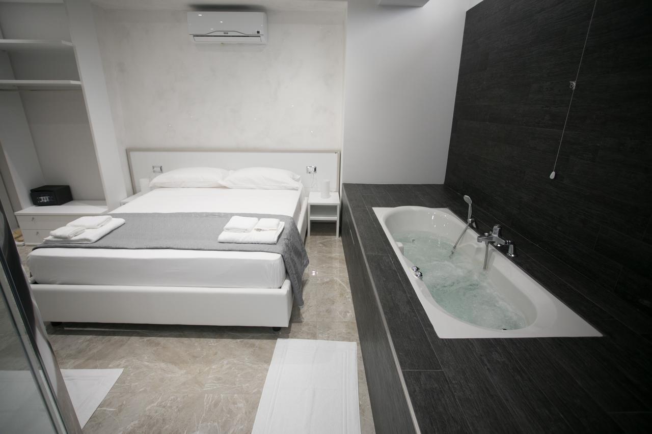 Hotel Tropea Luxury & Charm Esterno foto
